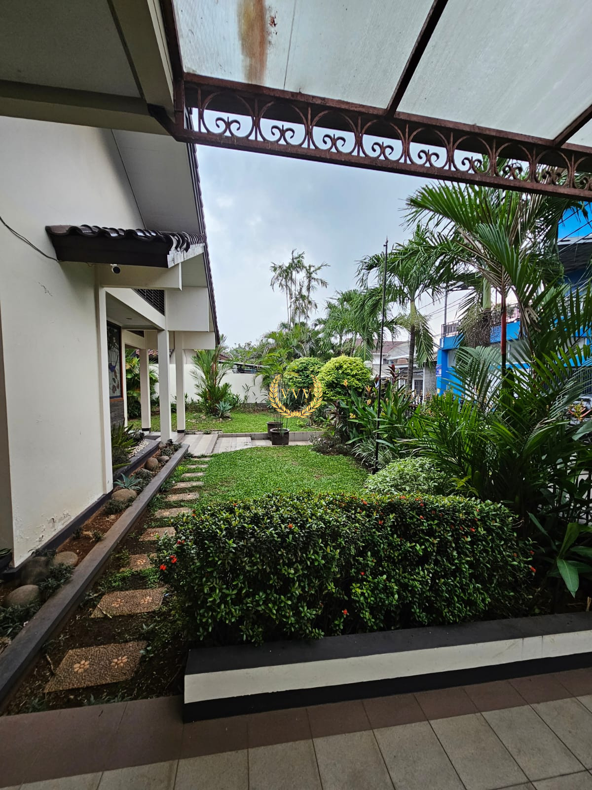 Rumah Besar dan Bagus di Rempoa Ciputat - View 3