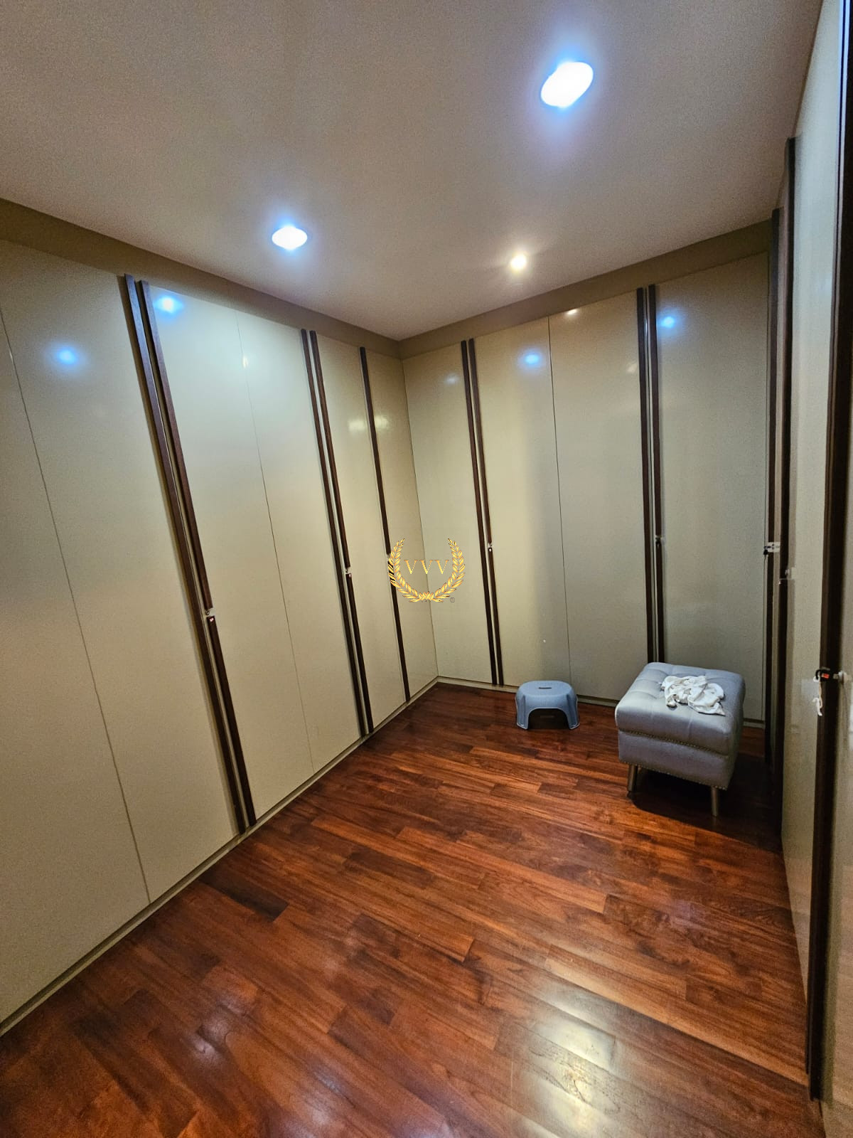 Rumah Besar dan Bagus di Rempoa Ciputat - View 17