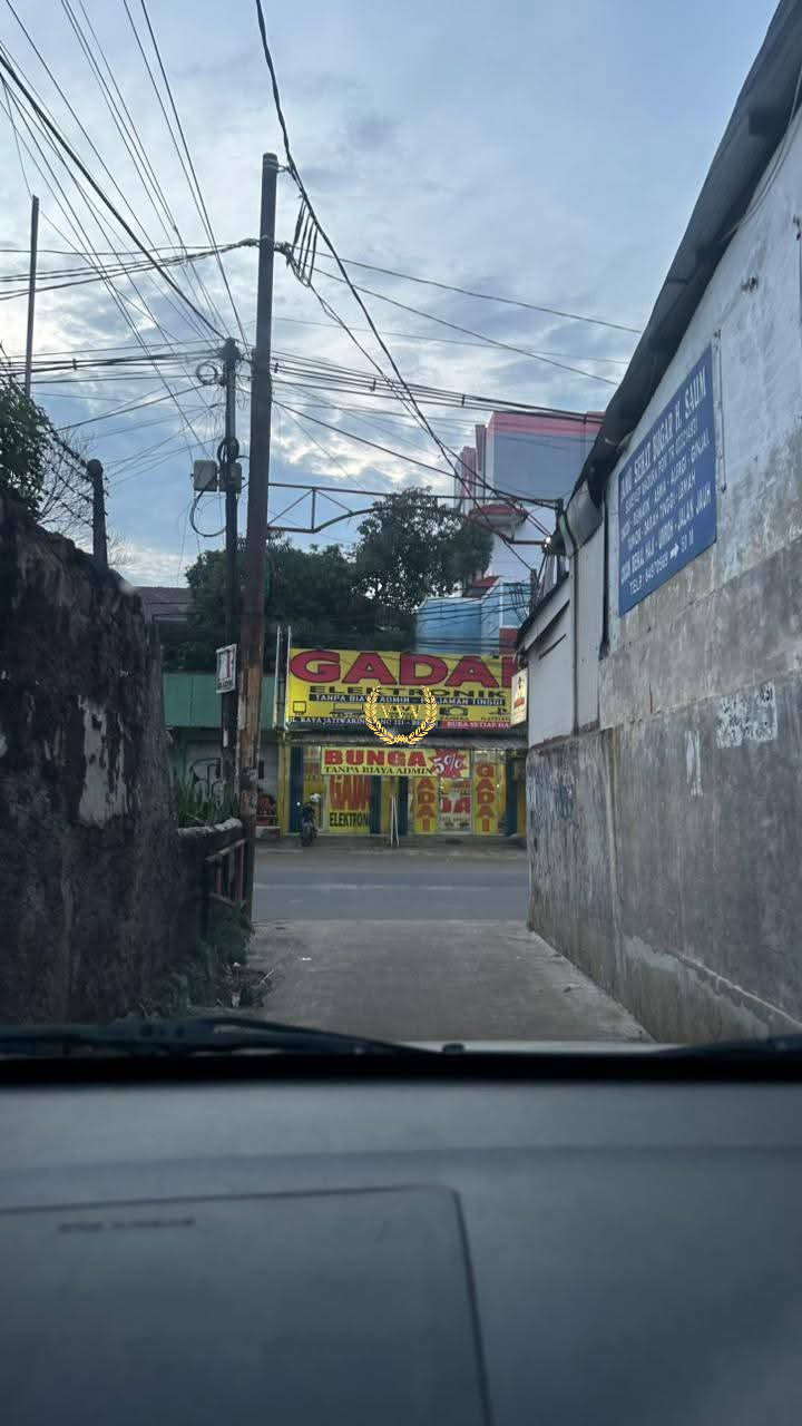 Tanah 576 m² Bonus Kontrakan Aktif Jatiwaringin - View 3