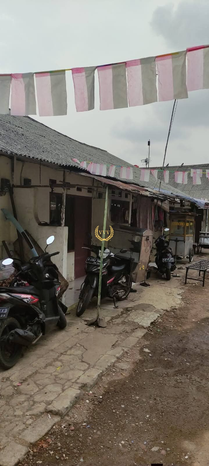 Tanah 576 m² Bonus Kontrakan Aktif Jatiwaringin - View 7
