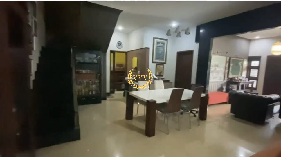 Rumah Mewah Full Furnished 2 Lantai di Cinere | 5 KT, 5 KM, Lokasi Premium One Gate System - View 2