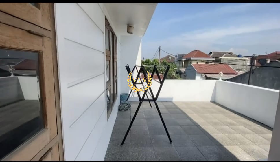 Rumah Mewah Full Furnished 2 Lantai di Cinere | 5 KT, 5 KM, Lokasi Premium One Gate System - View 7