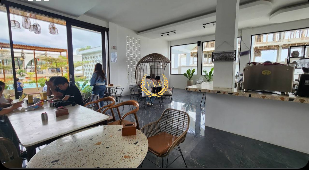 CAFE PREMIUM 3 LANTAI SIAP OPERASIONAL – LT 1.210 m², LB 1.347 m² - View 1