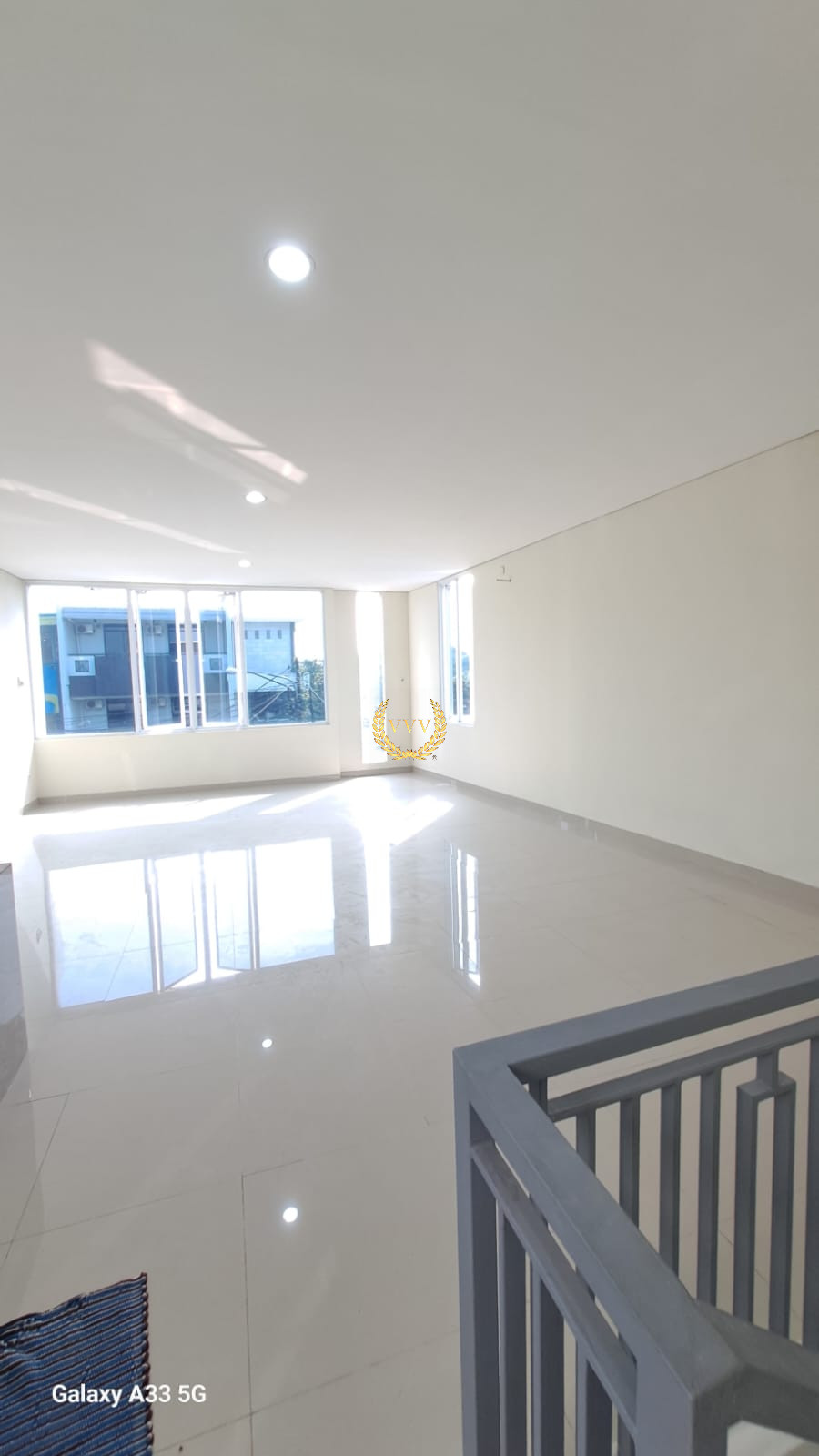 RUKO STRATEGIS JALAN PAGELARANG - View 2