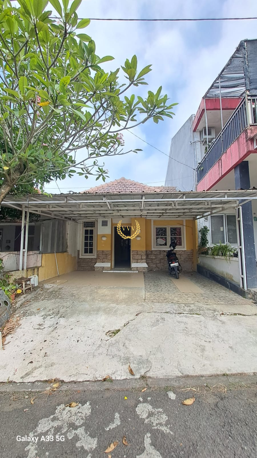 RUMAH MINIMALIS SENTUL CITY CLUSTER TAMPAK SIRING - View 2