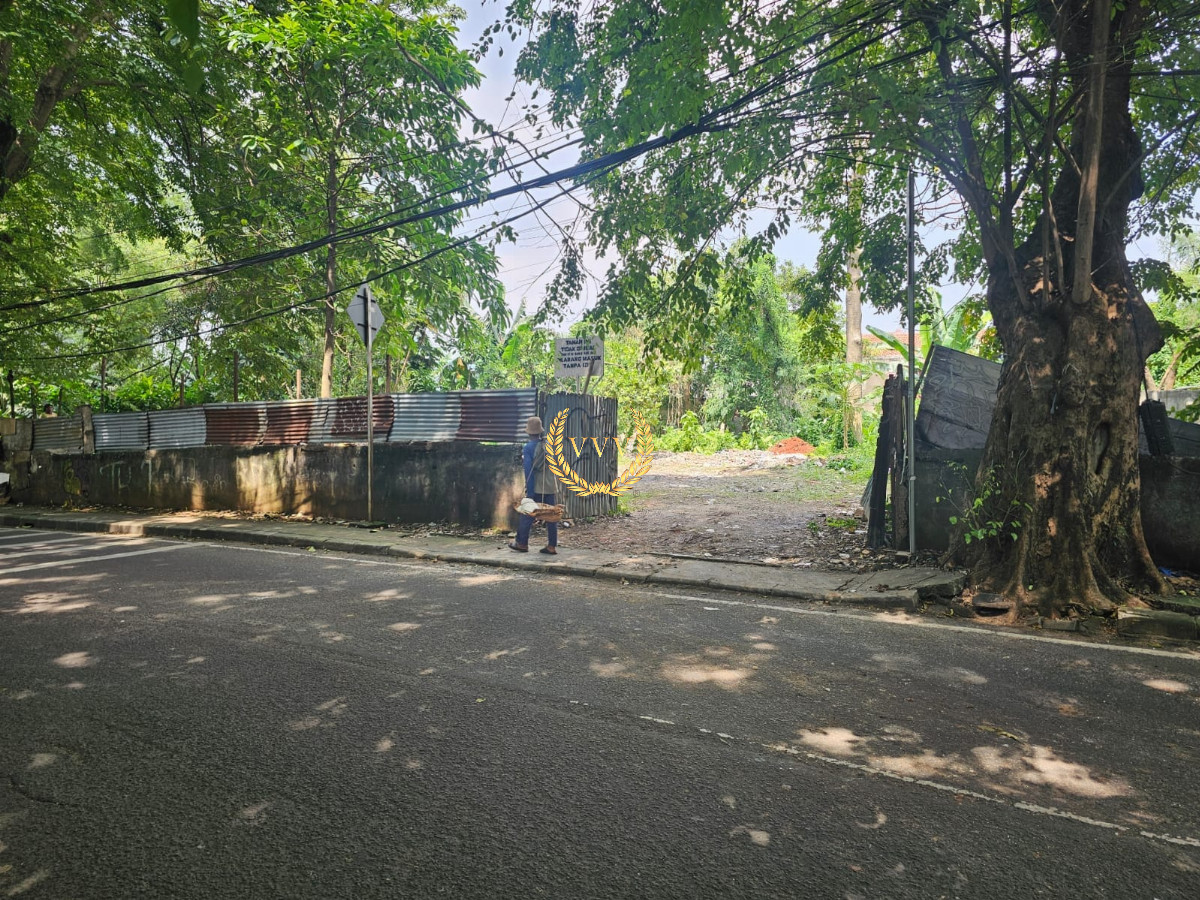 TANAH JL. ADYAKSA II. LEBAK BULUS, JAKSEL - View 1